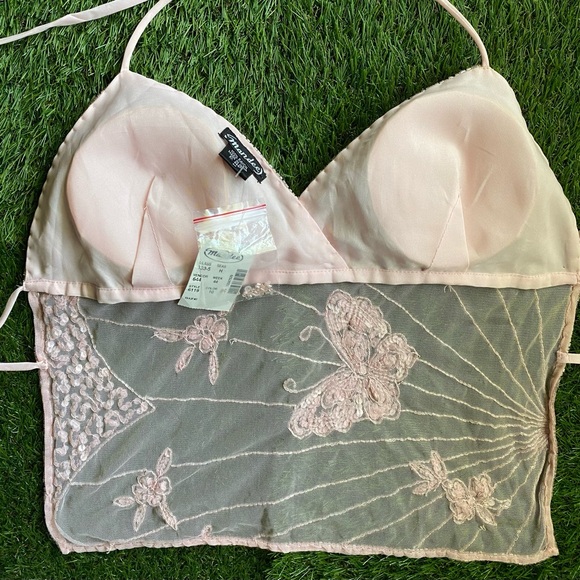 Pink Y2K halter top - Picture 14 of 17